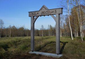 Koka vārti ceļazīme