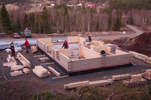 bygging av tømmerhytte i Norge