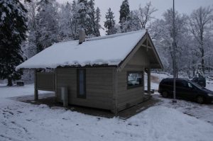 Guļbūve - sarga mājiņa